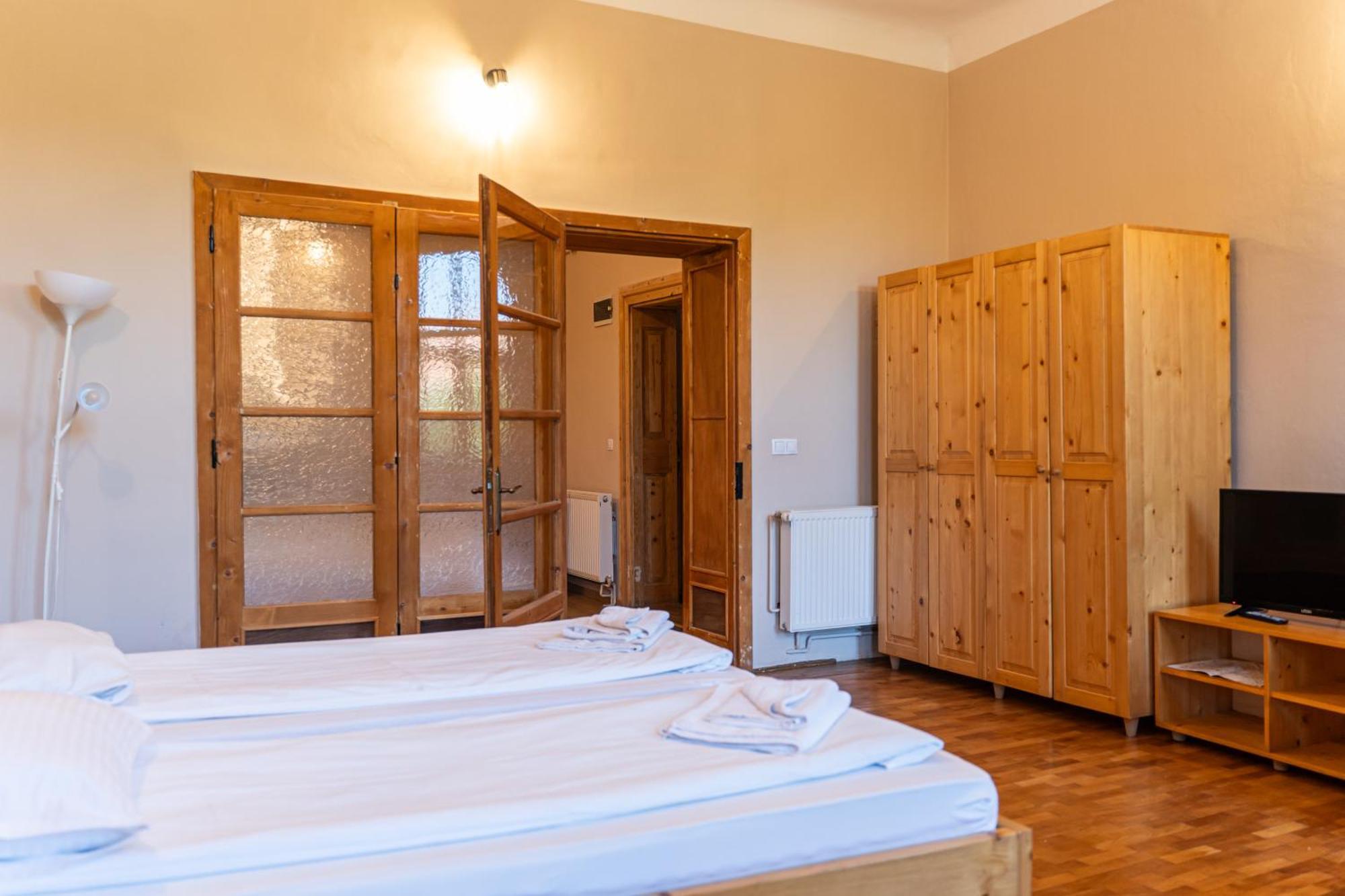 Fabini Apartments Mediaş Eksteriør billede
