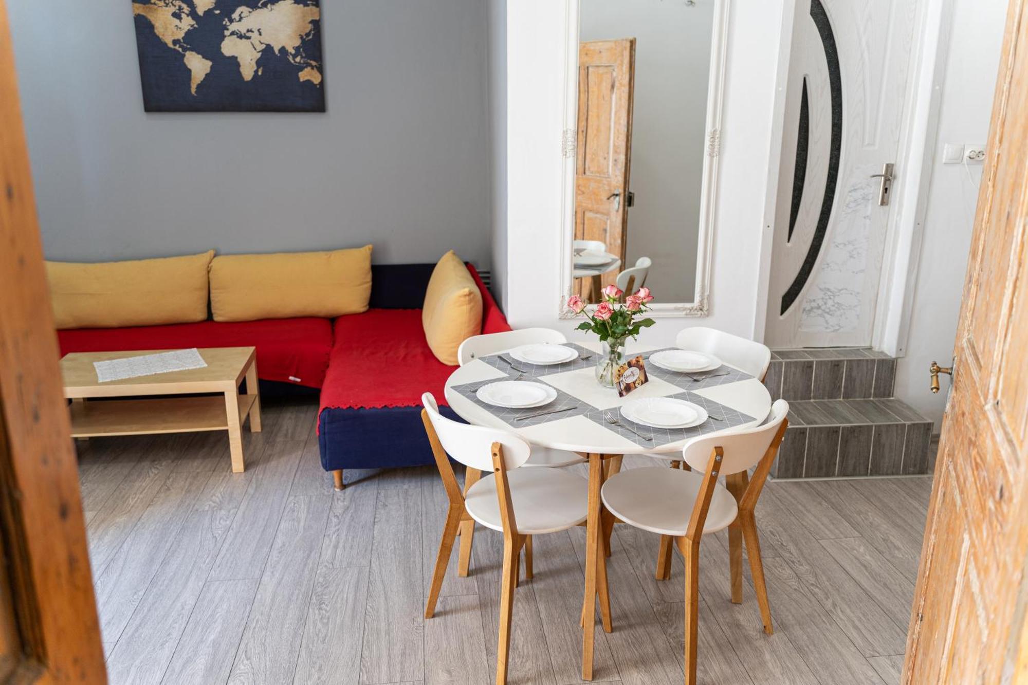 Fabini Apartments Mediaş Eksteriør billede