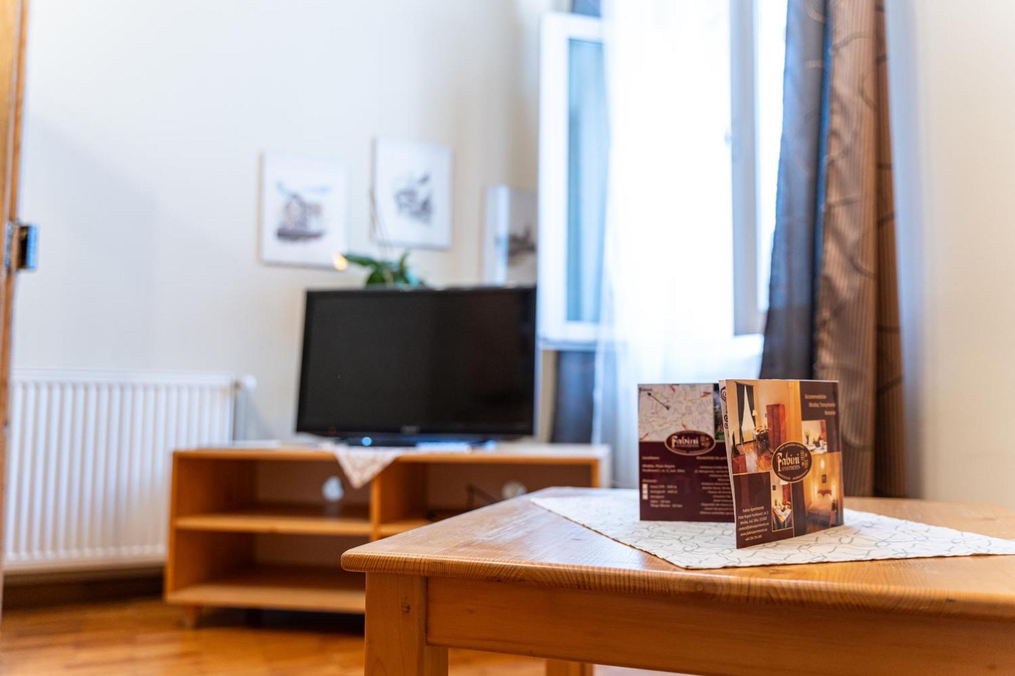 Fabini Apartments Mediaş Eksteriør billede